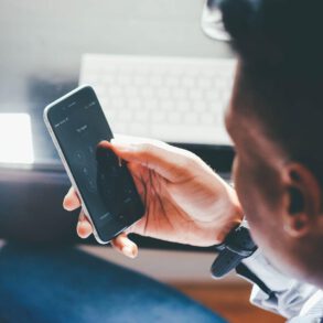 Verizon wireless Mobile Network not available